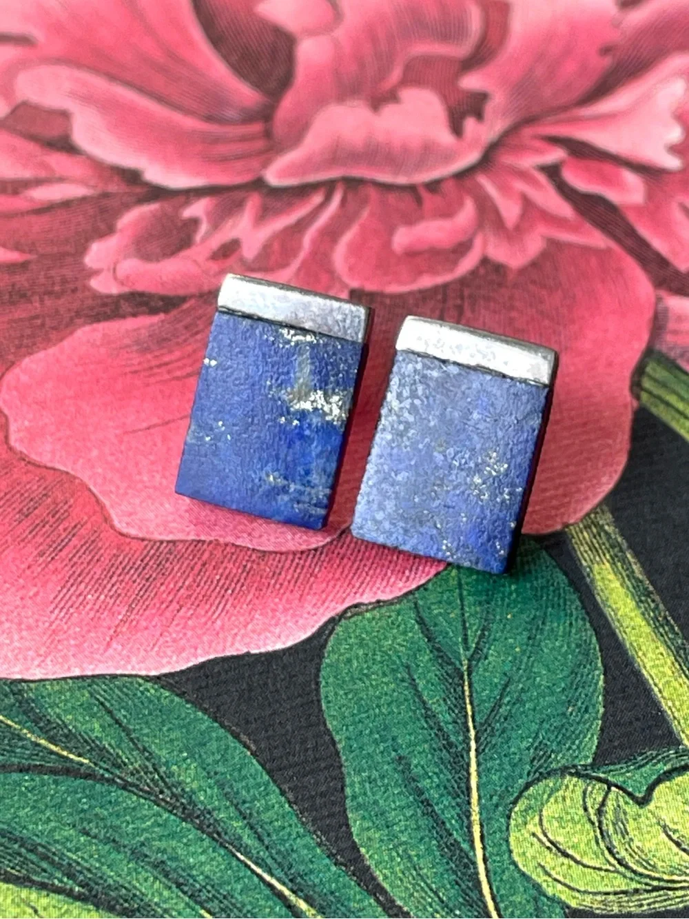Vintage stamped 925 sterling silver & lapis lazuli (?) earrings boho